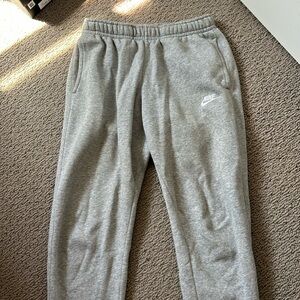 Nike Joggers, Men’s Grey